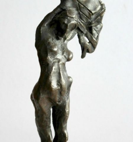 Sculpture – Standing Lady